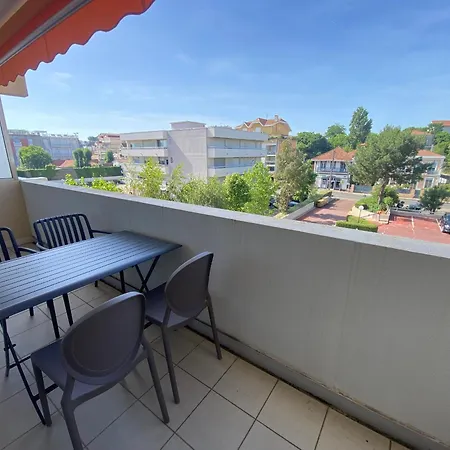 Apartment T2 Avec Terrasse Sud - Acces - Fr-1-374-246